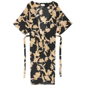 Maison du Soir black floral robe